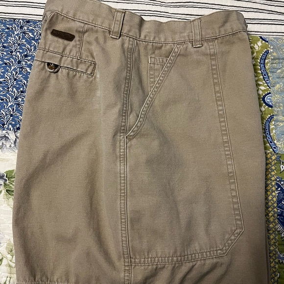 Woolrich Women’s Trail Shorts - Picture 4 of 6